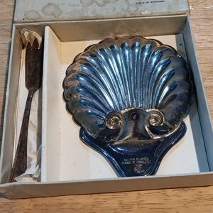1960s Silverplated Shell Service Plate